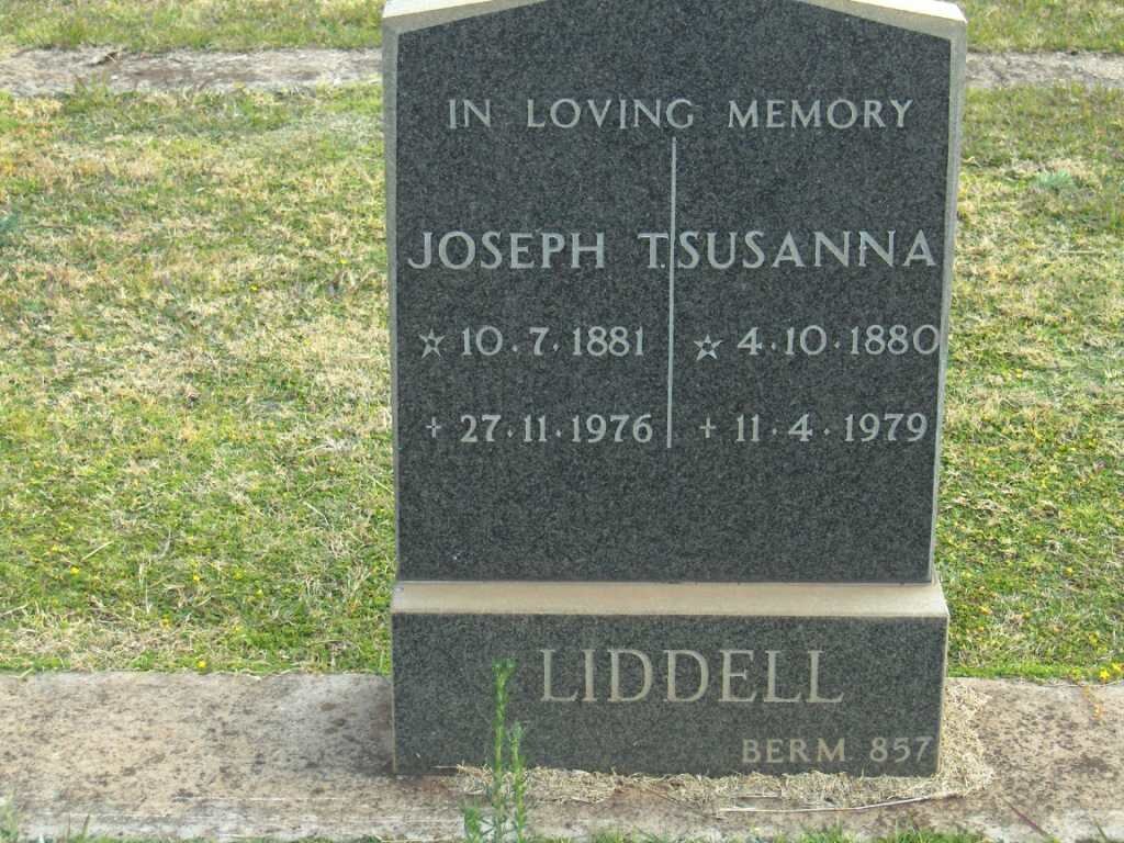 LIDDELL Joseph T. 1881-1976 &amp; Susanna 1880-1979