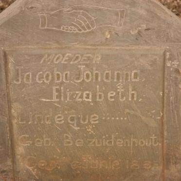 LINDEQUE Jacoba Johanna Elizabeth nee BEZUIDENHOUT 186?-