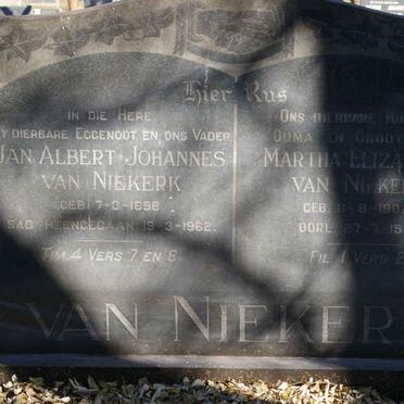 NIEKERK Jan Albert Johannes, van 1896-1962 &amp; Martha Elizabeth 1902-1988 :: WIESE Jacoba Johanna 1944-2008