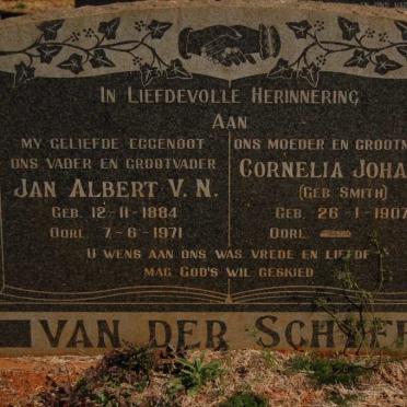 SCHYFF Jan Albert V.N., van der 1884-1971 &amp; Cornelia Johanna  SMITH 1907-