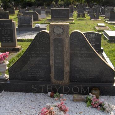 STRYDOM Jacobus Stephanus 1914-1969 &amp; Susanna Elizabeth DORFLING 1915-2003