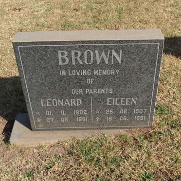 BROWN Leonard 1902-1991 &amp; Eileen 1907-1991