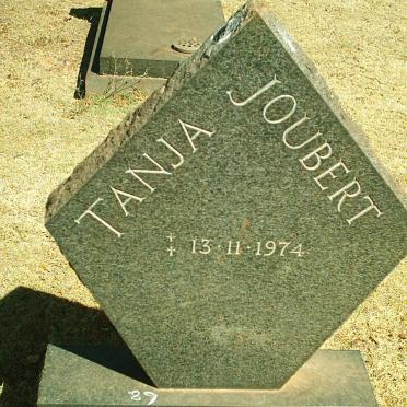 JOUBERT Tanja 1974-1974