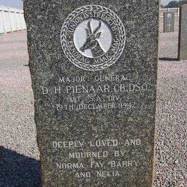 PIENAAR D.H. -1942