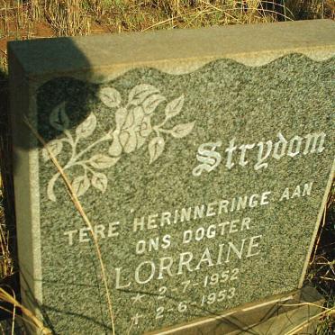 STRYDOM Lorraine 1952-1953