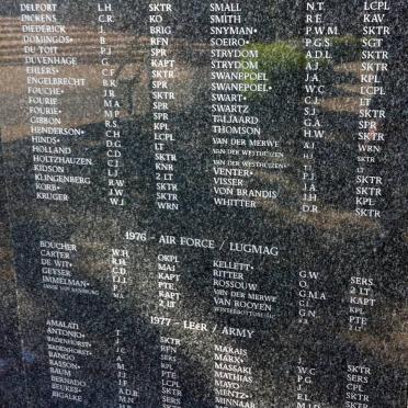 11. Leer en Lugmag 1976-1977