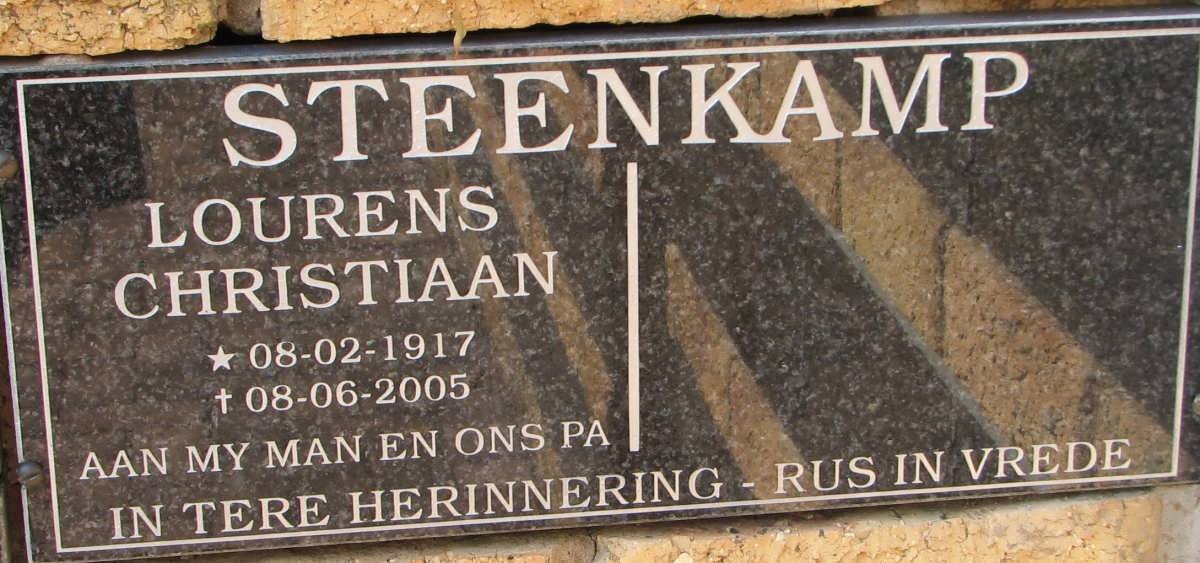 STEENKAMP Lourens Christiaan 1917-2005