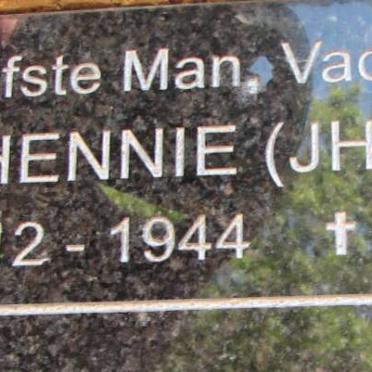 KORB Hennie 1944-2007