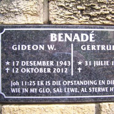 BENADE Gideon W. 1943-2012 &amp; Gertruida E. 1941-