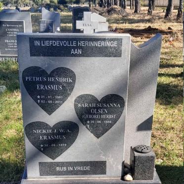 ERASMUS Petrus Hendrik 1981-2011 :: OLSEN Sarah Susanna nee HERBST 1949- :: ERASMUS Nickie J.W.A. 1979-