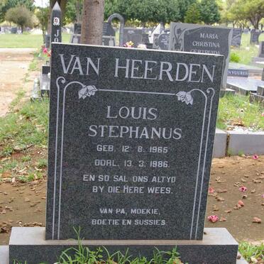 HEERDEN Louis Stephanus, van 1965-1986