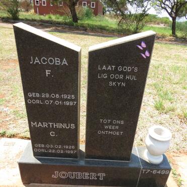 J - Vanne :: Surnames - J