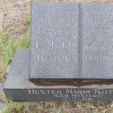 KOTZE Daniel F.J.J.P. -1973 & Hester Maria MOSTERT -1981