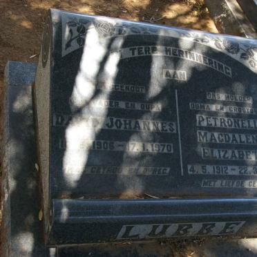 LUBBE David Johannes 1906-1970 &amp; Petronella Magdalena Elizabeth 1912-1997