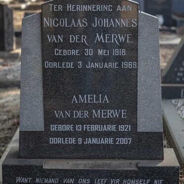 MERWE Nicolaas Johannes, van der 1916-1969 &amp; Amelia 1921-2007