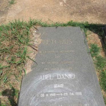 PRETORIUS Abel Daniel 1918-1986 & Marquerite Zuricha_2