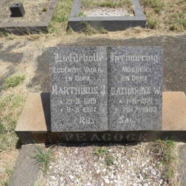 PEACOCK Marthinus J. 1919-1967 & Catharina W. 1921-1982