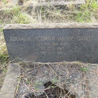 SANDT Abramina Jacomina, van der nee VAN DEN BERG 1887-1965