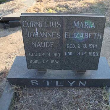 STEYN Cornelius Johannes Naude 1910-1982 & Maria Elizabeth 1914-1989