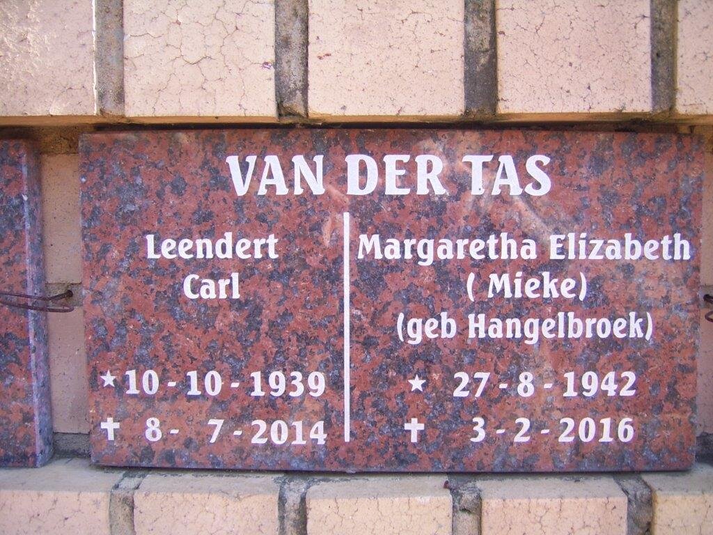 TAS Leendert Carl, van der 1939-2014 &amp; Margaretha Elizabeth HANGELBROEK 1942-2016