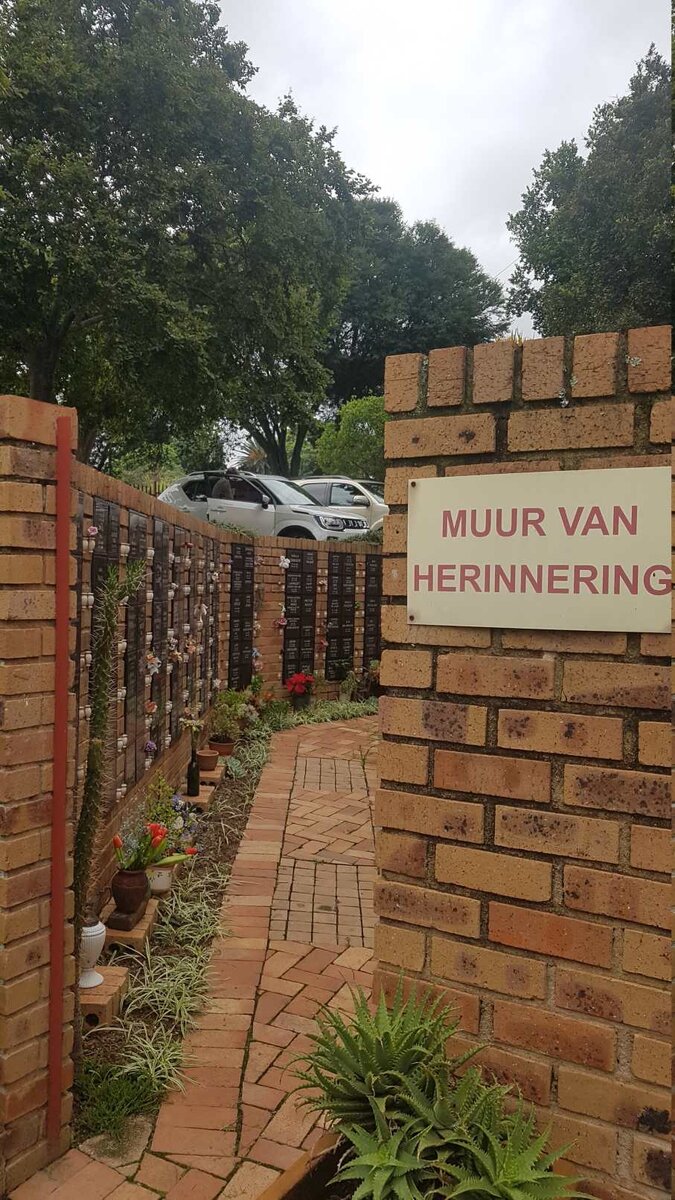 1. Overview / Oorsig