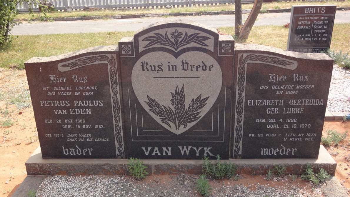 WYK Petrus Paulus van Eeden, van 1888-1963 &amp; Elizabeth Gertruida LUBBE 1892-1970