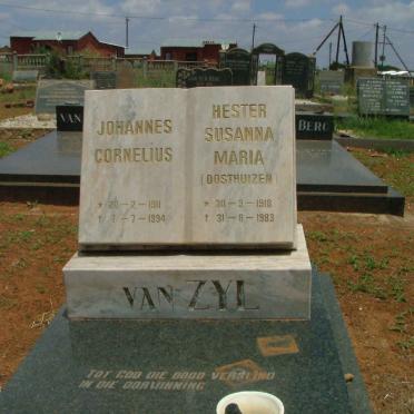 ZYL Johannes Cornelius, van 1911-1994 &amp; Hester Susanna Maria OOSTHUIZEN 1918-1983