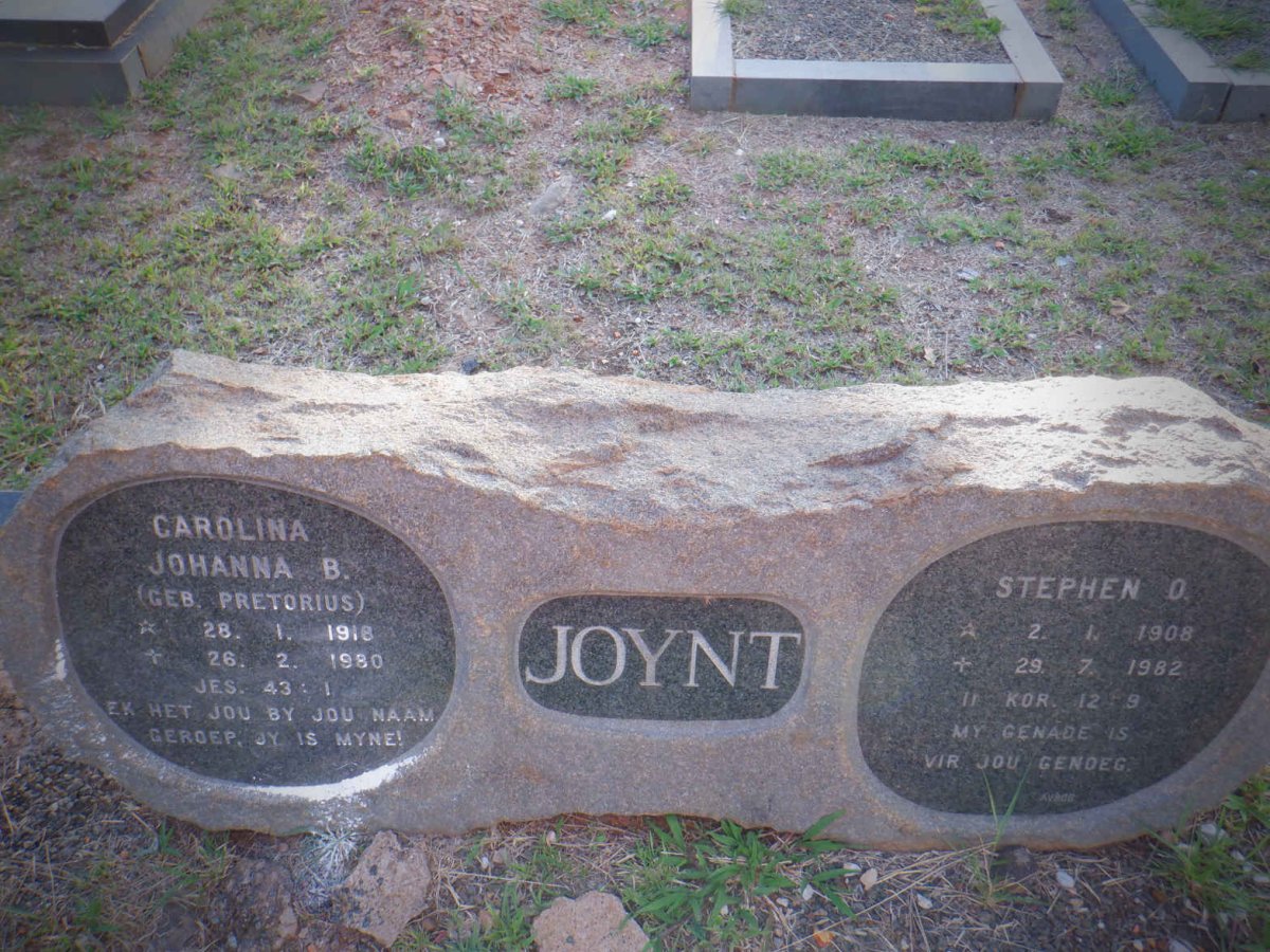 JOYNT Stephen O. 1908-1982 &amp; Carolina Johanna B. PRETORIUS 1918-1980