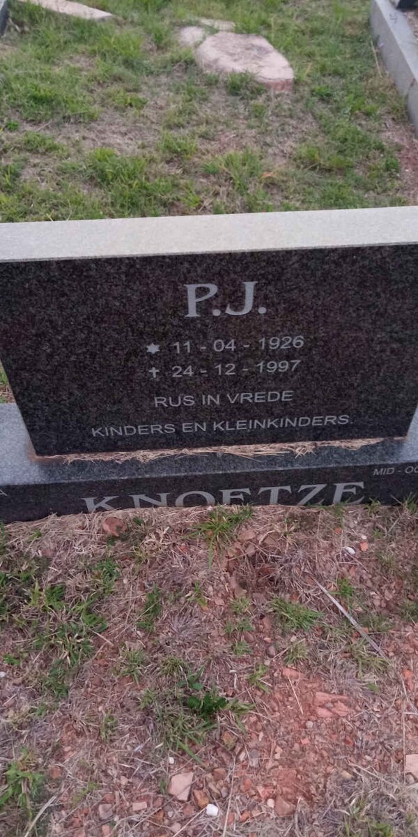 KNOETZE P.J. 1926-1997