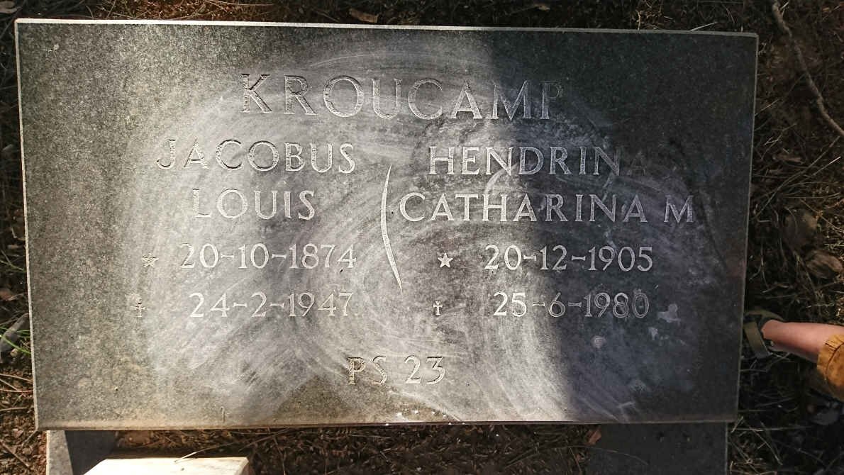 KROUCAMP Jacobus Louis 1874-1947 &amp; Henrina Catharina M. 1905-1980