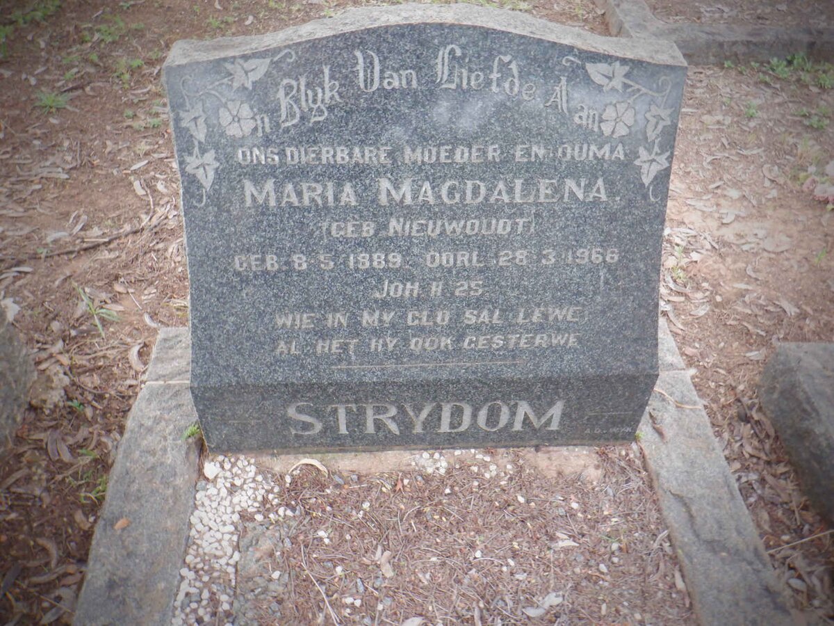 STRYDOM Maria Magdalena nee NIEUWOUDT 1889-1966