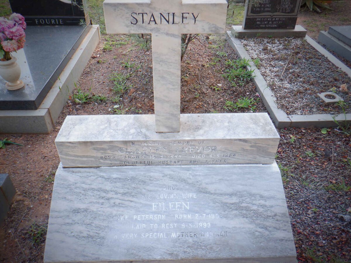 STANLEY Charles Trevor 1899-1984 &amp; Eileen PETERSON 1908-1993