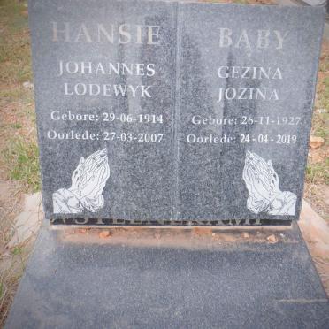 STEENEKAMP Johannes Lodewyk 1914-2007 &amp; Gezina Jozina 1927-2019