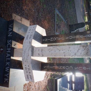 SCHALKWYK Petrus Cornelius, van 1919-1987 &amp; Gertruida Jacomina 1930-2007