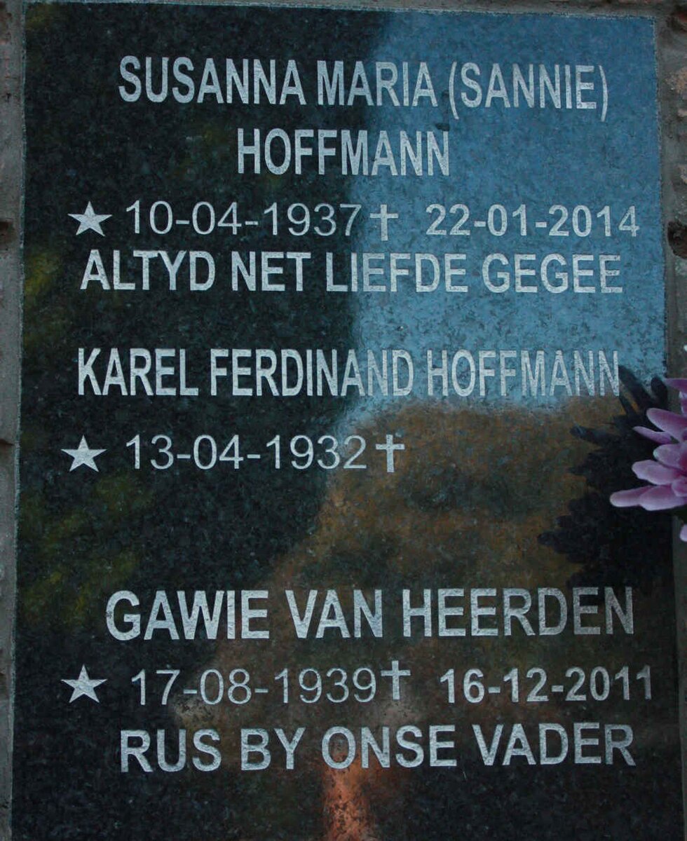 HOFFMAN Karel Ferdinand 1932- &amp; Susanna Maria 1937-2014