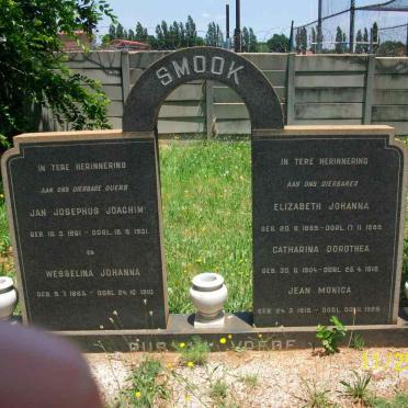 SMOOK Jan J.J. 1861-1931 &amp; Wesselina J. 1865-1910 :: SMOOK E.J. 1889-1889 :: SMOOK C.D. 1904-1918 :: SMOOK J.M. 1918-1929