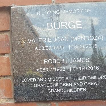 BURGE Robert James 1923-2016 &amp; Valerie Joan MENDOZA 1925-2015