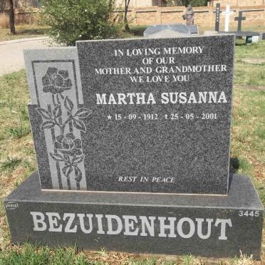 BEZUIDENHOUT Martha Susanna 1912-2001