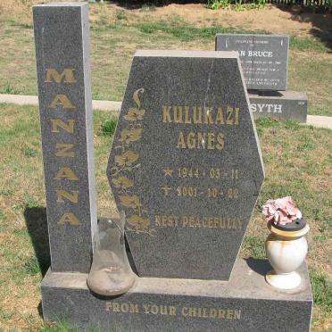 MANZANA Kulukazi Agnes 1944-2001