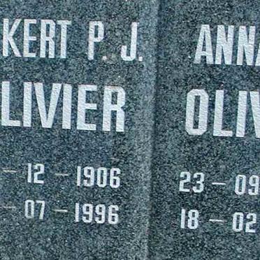 OLIVIER Ockert P.J. 1906-1996 &amp; Anna E.S. 1906-1975