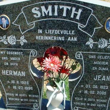 SMITH Herman 1925-1996 &amp; Jean 1923-2005