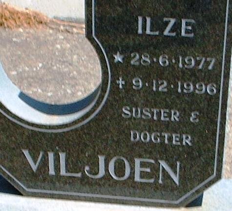VILJOEN Ilze 1977-1996
