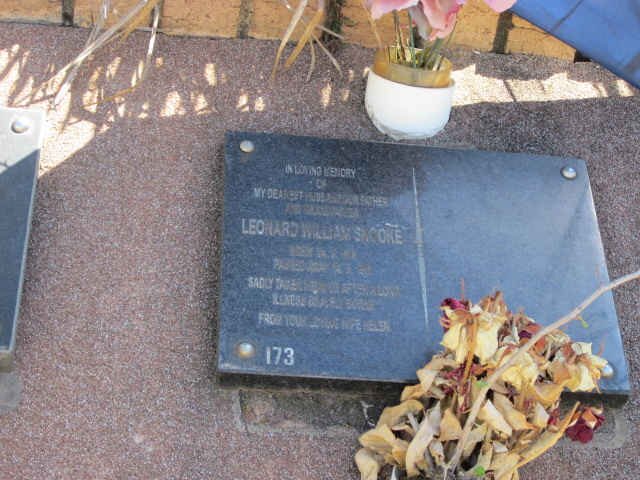 ? S??OKE Leonard William ??-??