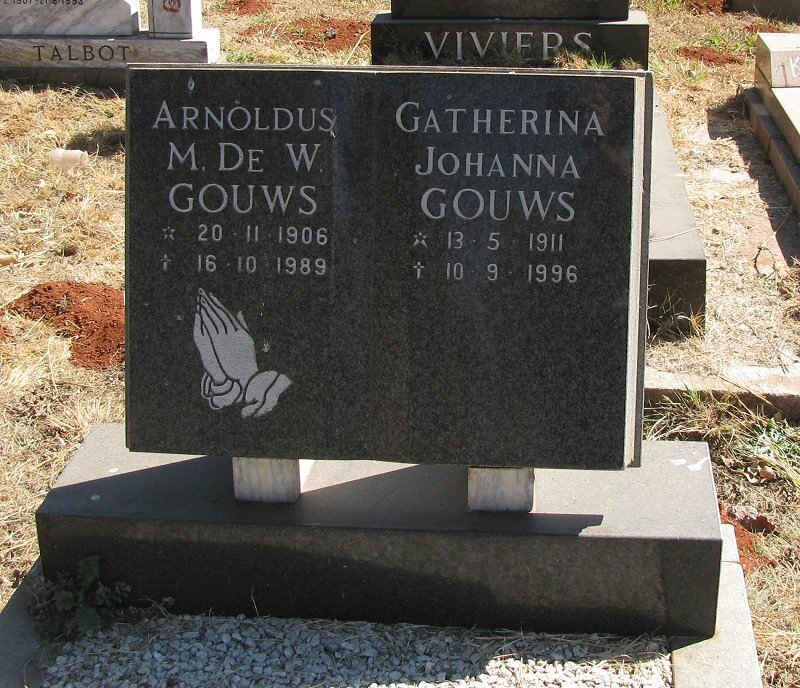 GOUWS Arnoldus M. de W. 1906-1989 &amp; Gatharina Johanna 1911-1996