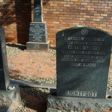 L - Vanne :: Surnames - L