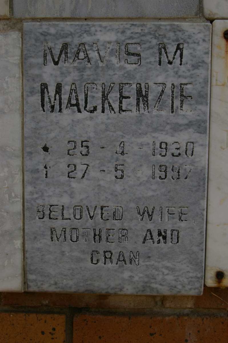 MACKENZIE Mavis M. 1930-1997