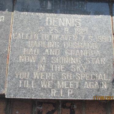 O'BRIEN Dennis 1921-1990