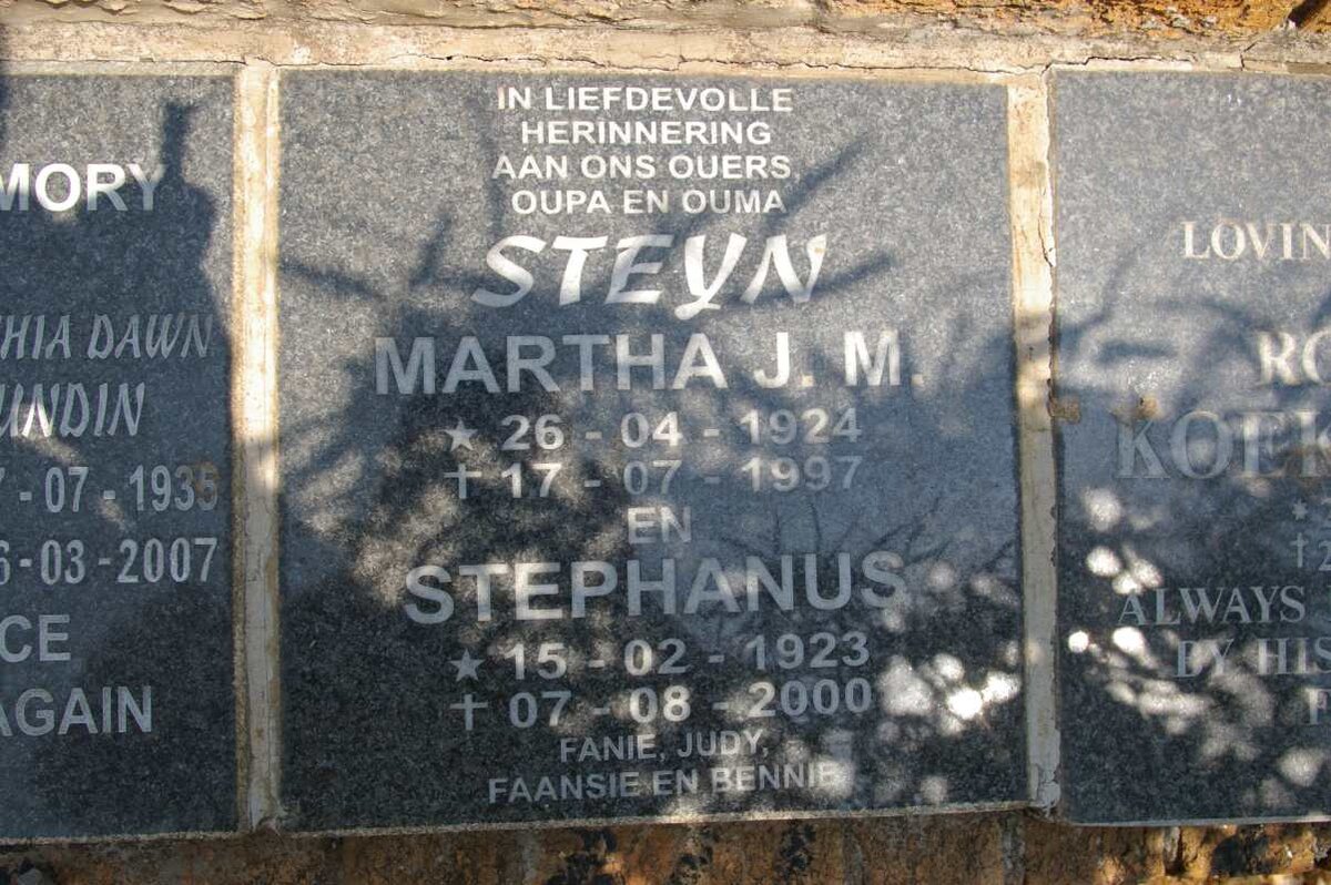 STEYN Stephanus 1923-2000 &amp; Martha J.M. 1924-1997
