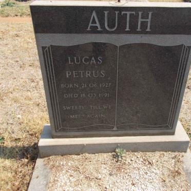 AUTH Lucas Petrus 1927-1991