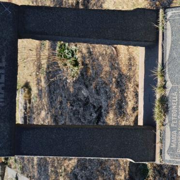 BURGER Maria Petronella nee OOSTHUIZEN 1889-1941